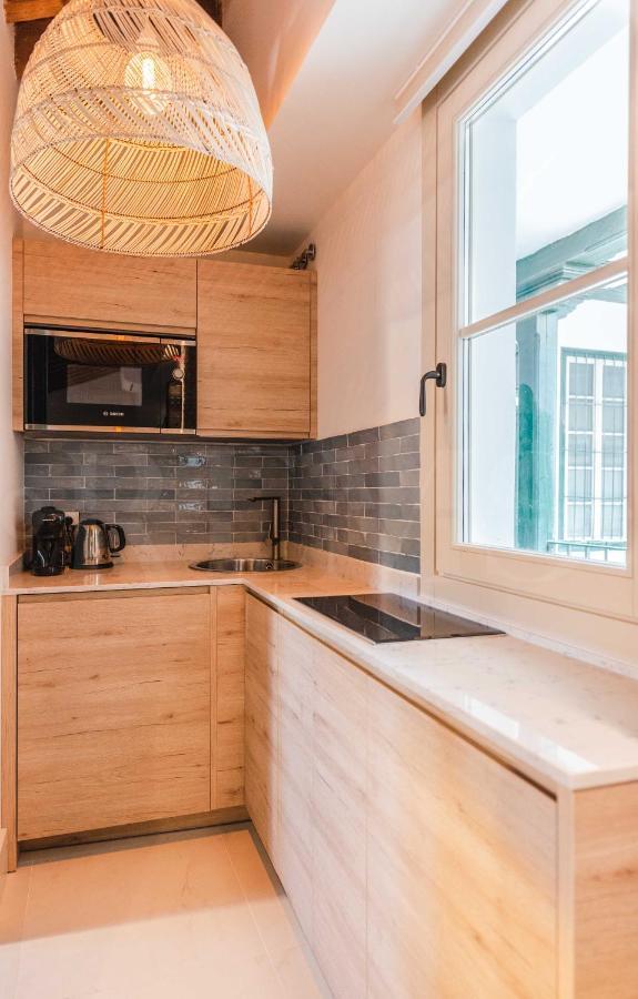 Lejlighed Superb Mediterranean Attic In The Heart Of By Rems